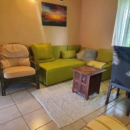 - Balaton 26709 Feriehus *