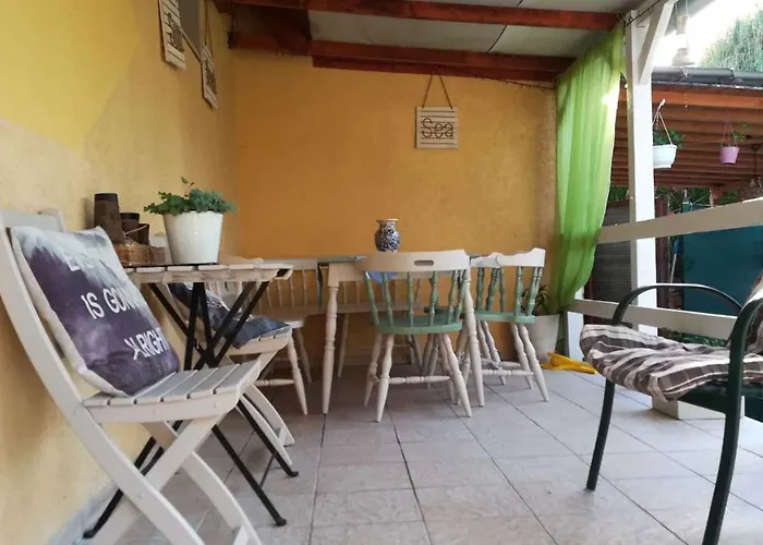 - Balaton 26709 * 鲍洛通费尼韦什