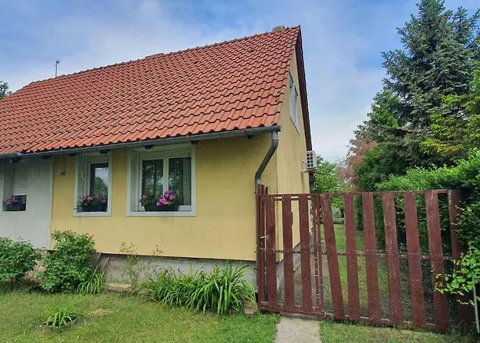 - Balaton 26709 度假居 鲍洛通费尼韦什