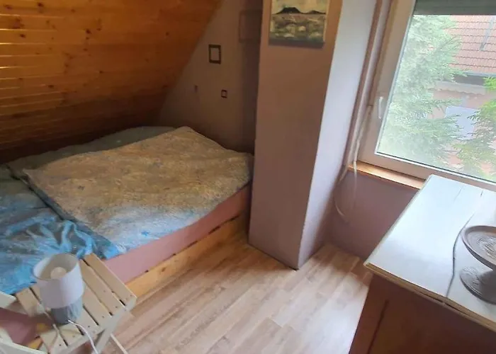 - Balaton 26709 * 鲍洛通费尼韦什